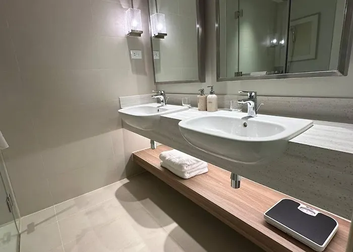 The Metro Zen At Residences Acqua - Novotel Tower