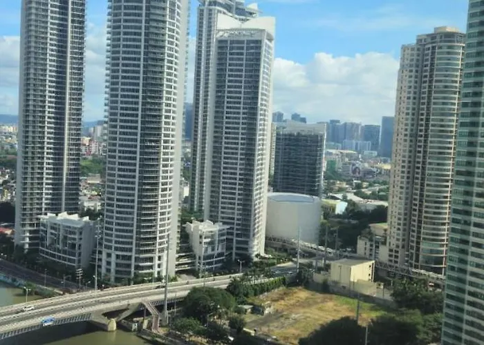 The Metro Zen At Residences Acqua - Novotel Tower * Manille