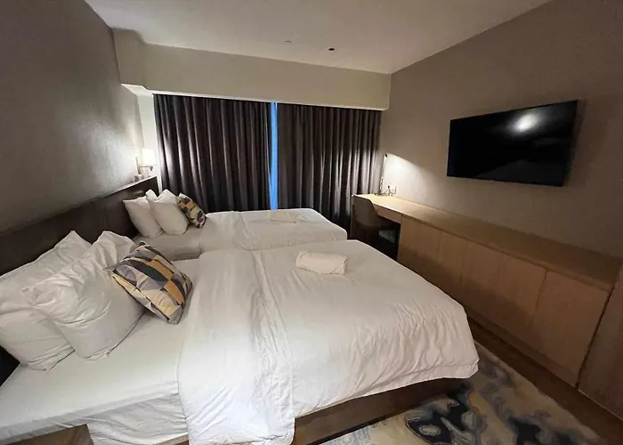 The Metro Zen At Residences Acqua - Novotel Tower *